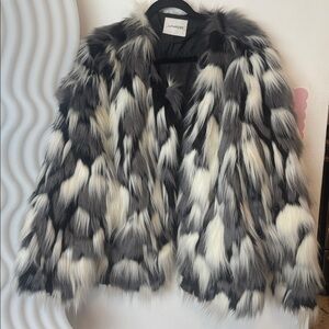 Junarose Black and White Faux Fur Jacket